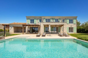 Villa Zelena with Panoramic Seaview and big Pool